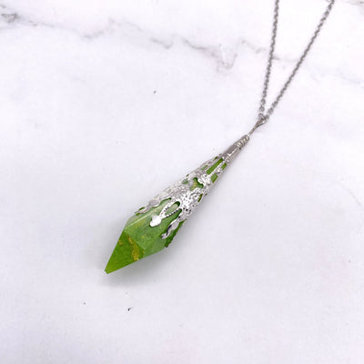 Green Gold Flake Resin Pendulum Necklace | Witch Spiritual Divination Jewelry